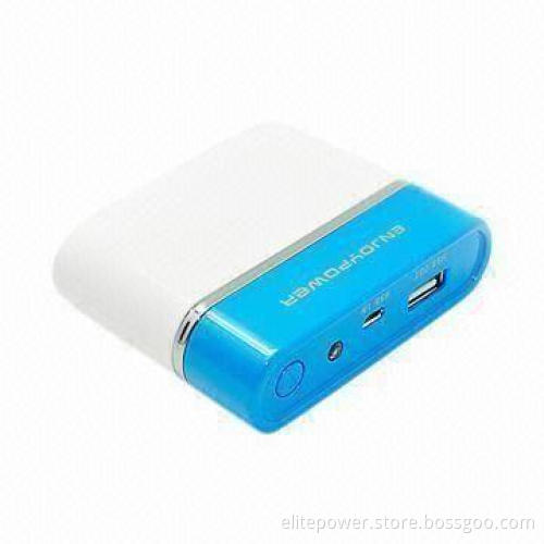 5,200mAh Power bank/portable power station for iPhone, Samsung, HTC and BlackBerry